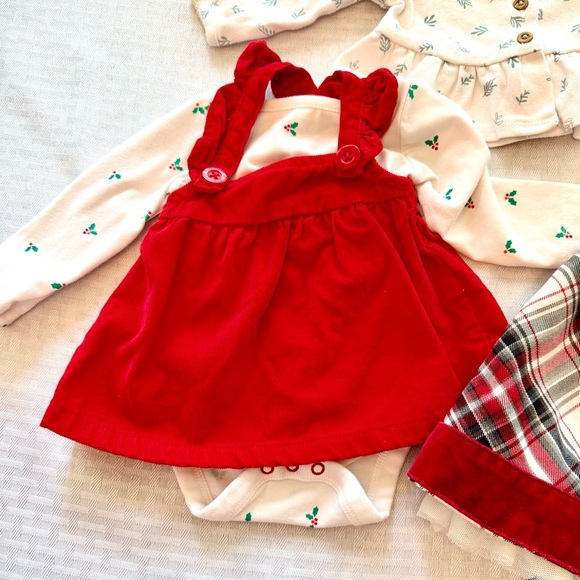 Holiday Baby Outfit Bundle NB/0–3M Christmas Dress Cardigan Gold Shoes NWT Set - Picture 3 of 5